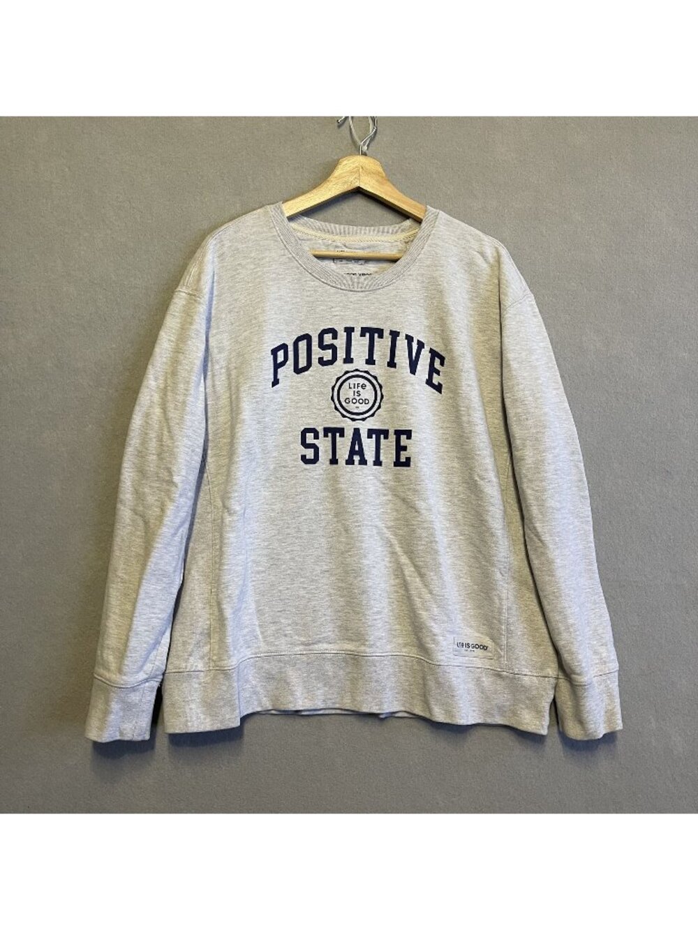 Life Is Good Women's Light Grey Positive State Crewneck Sweatshirt XXL